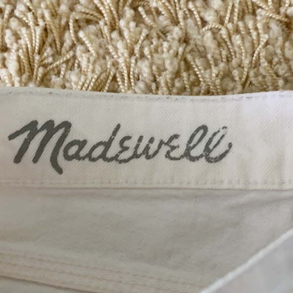 Madewell jean shorts - Picture 2 of 2
